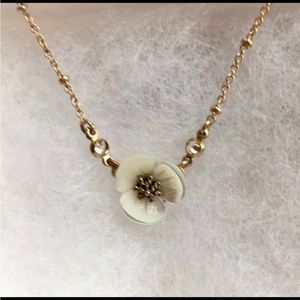 Ionna and Lily flower necklace